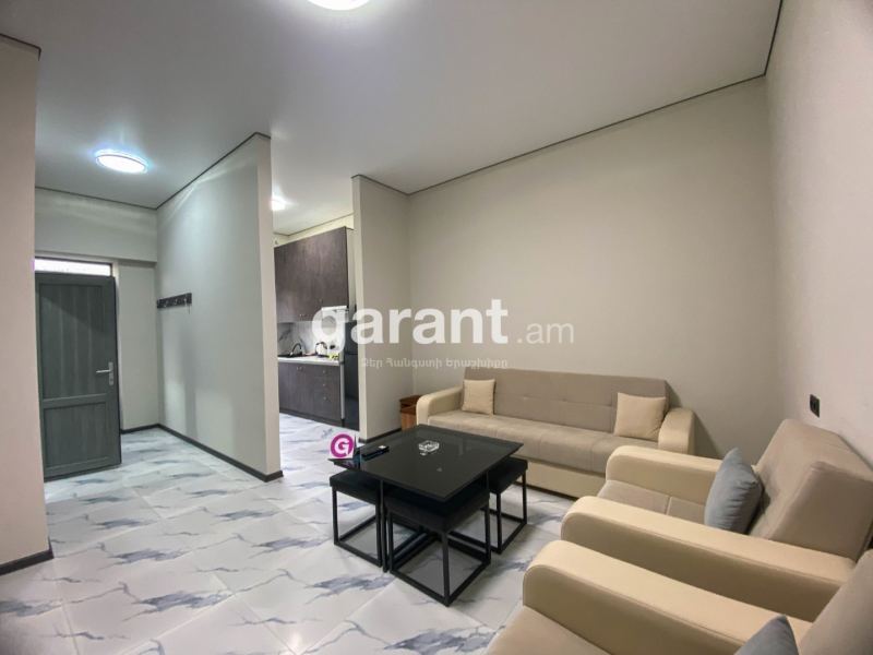 Տուն՝ 2 ննջասենյակով, 5 հյուրի համար, 70 մ²